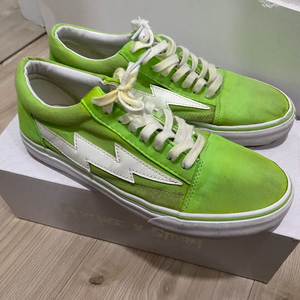 REVENGE STORMS LIME GREEN